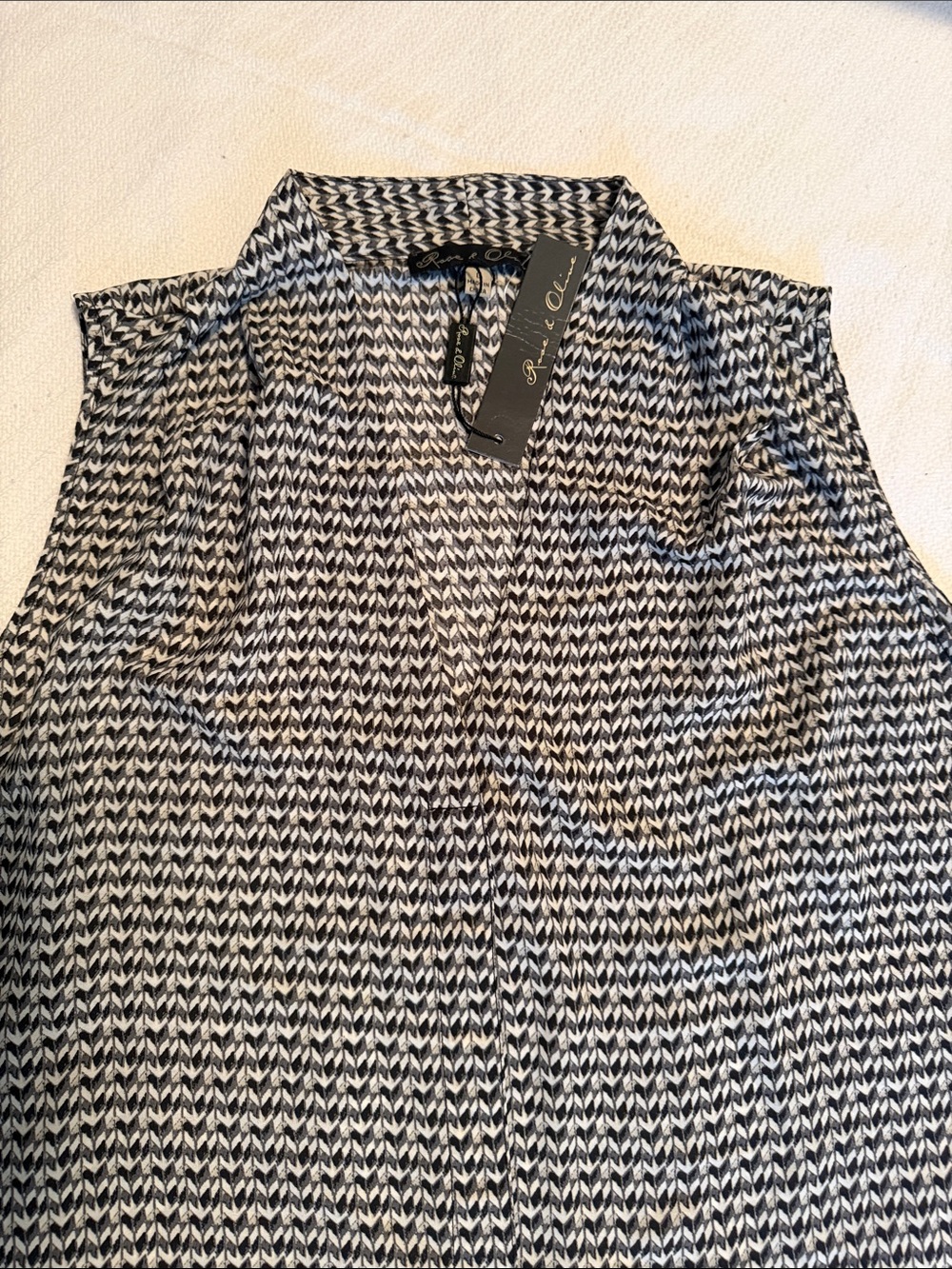 Rose & Olive Black and White Patterned Sleeveless Tunic
